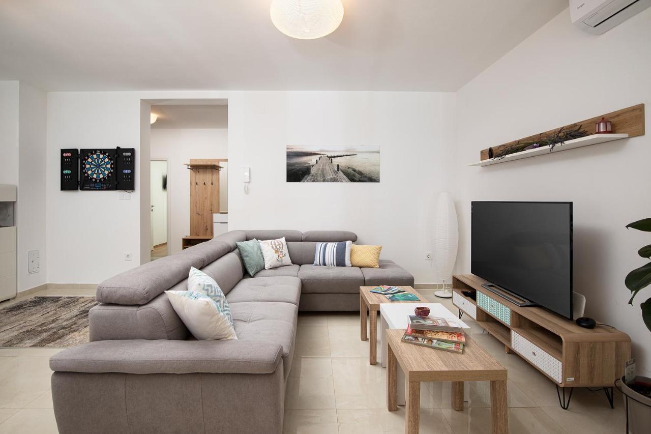 Apartment J&E Medulin Exteriör bild